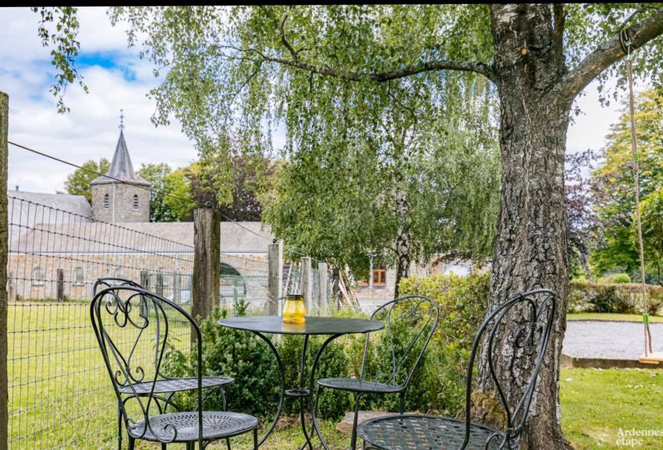 La table exterieure